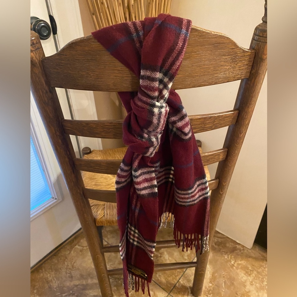 Boulevard Club 100% wool Woven Neck Scarf Made Germany Classic Check burgundy